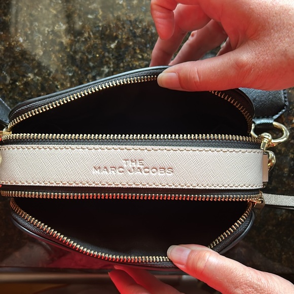 Marc Jacobs Snapshot - Picture 9 of 11